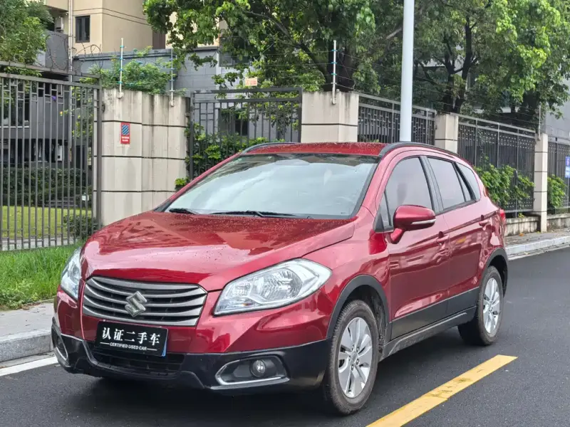 Suzuki S-Cross, 2015