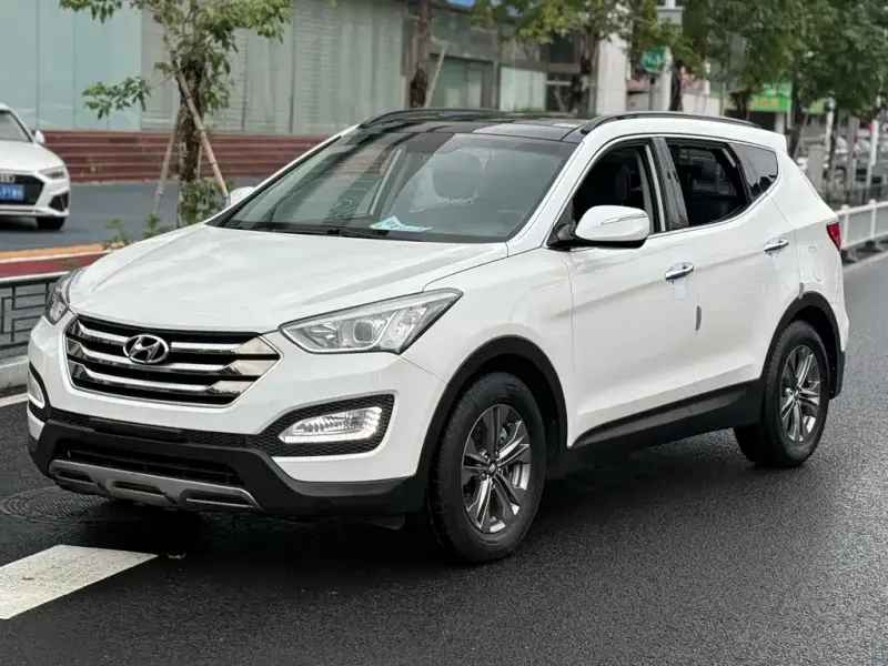 Hyundai Santa Fe, 2015
