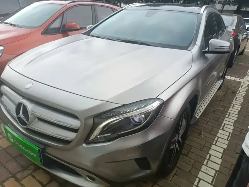 Mercedes-Benz GLA, 2016