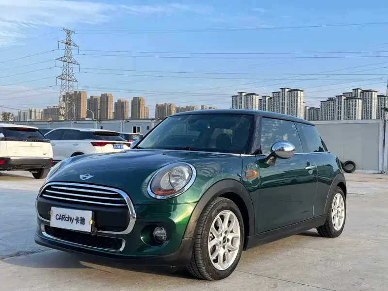 MINI Mini, 2015
