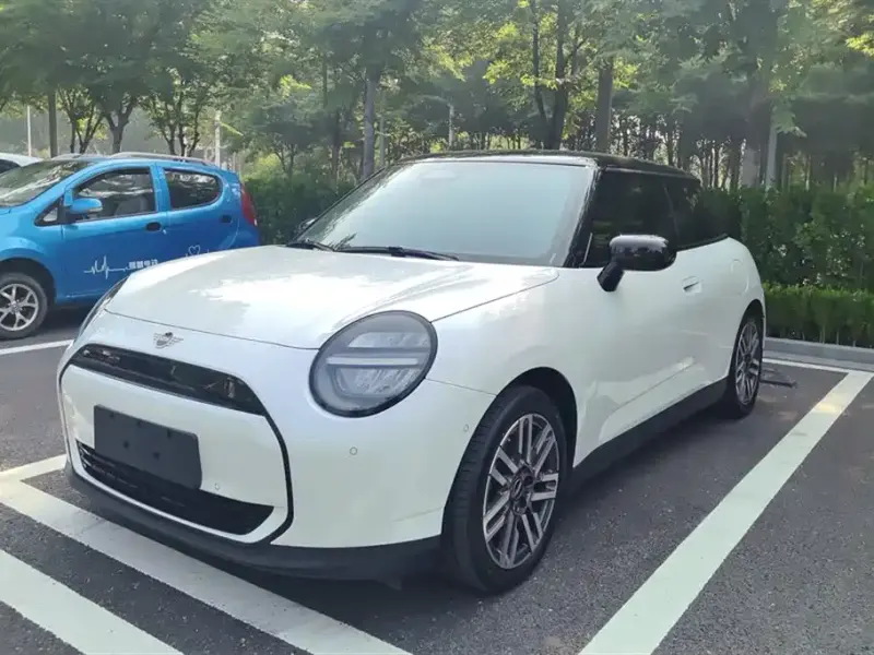 MINI COOPER EV, 2025