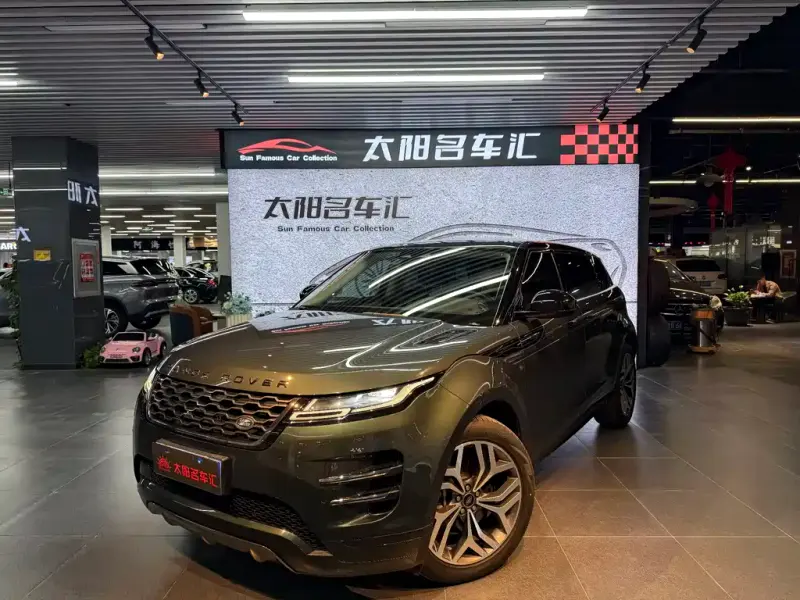 Land Rover Evoque, 2022 — фото 1