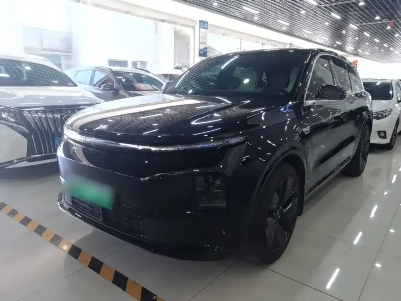 Li Auto Li L6, 2025