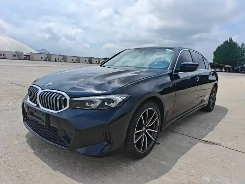 BMW 3 Series, 2023