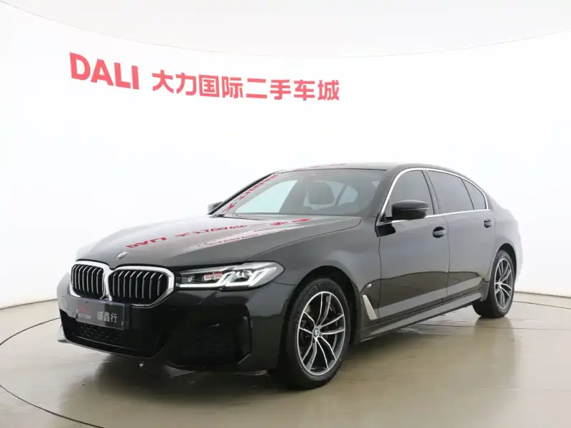 BMW 5 Series, 2022
