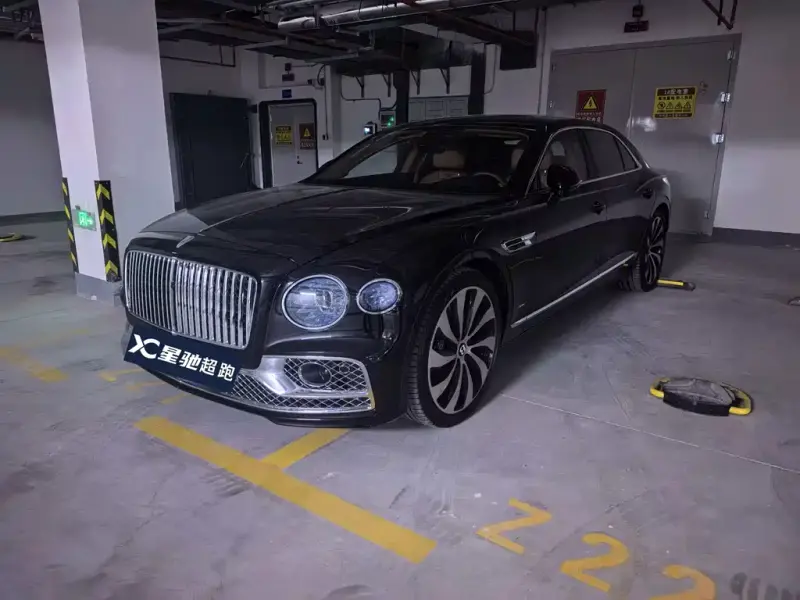Bentley Flying Spur, 2026