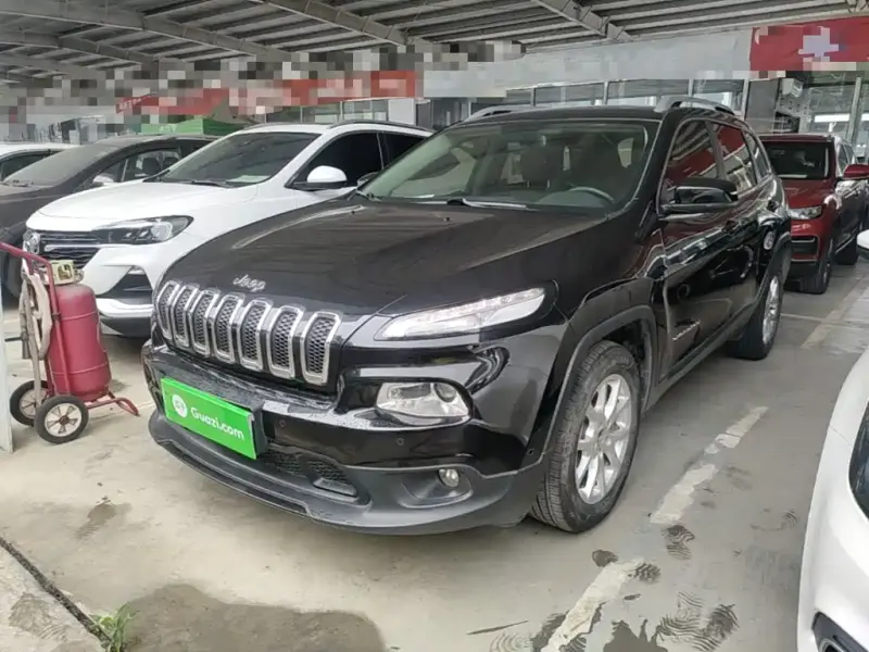 Jeep Cherokee, 2017