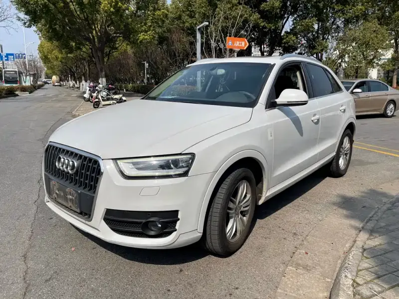 Audi Q3, 2014