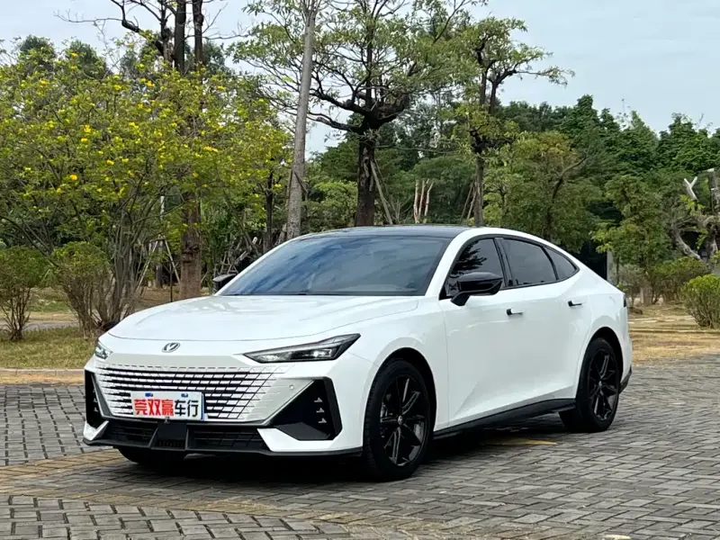 Changan UNI-V, 2025
