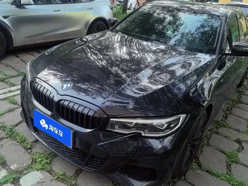 BMW 3 Series, 2022