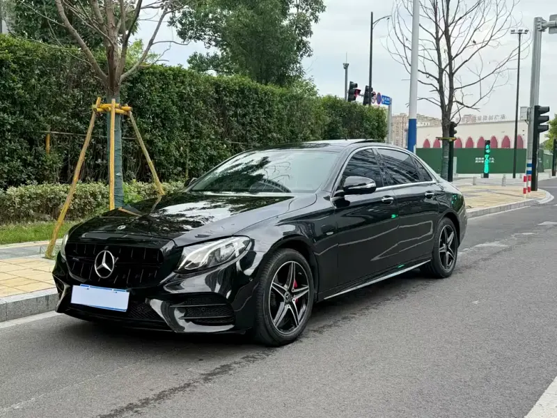 Mercedes-Benz E-Class, 2020