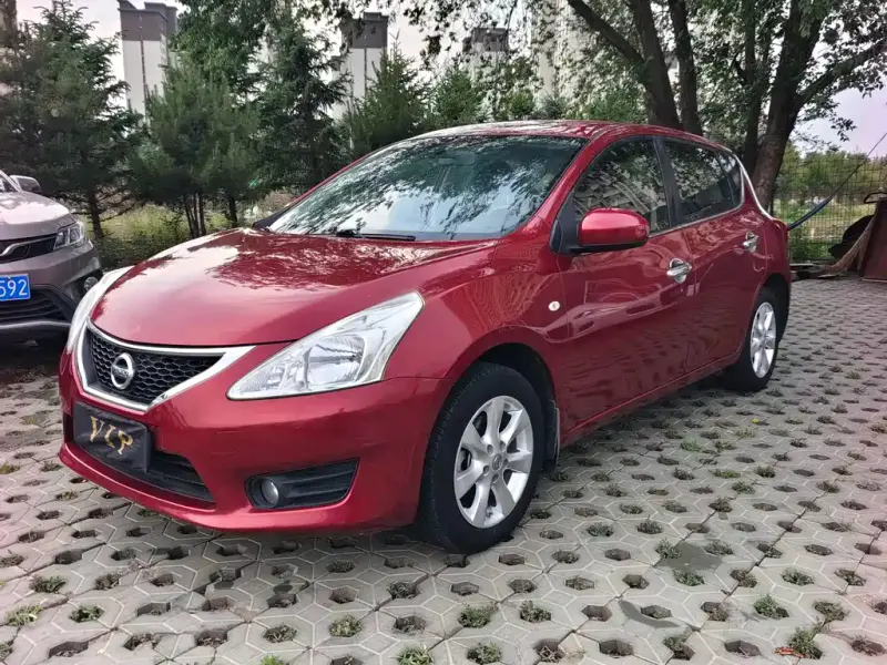 Nissan Tiida, 2015