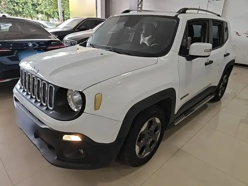 Jeep Renegade, 2016