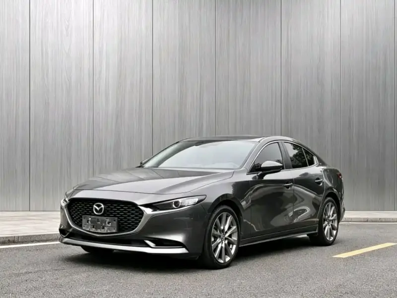 Mazda 3 Axela, 2022