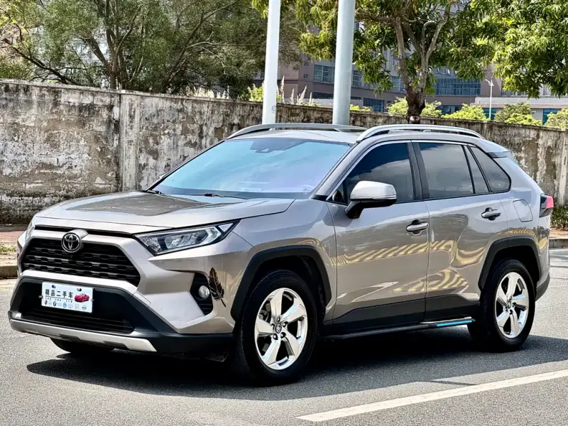 Toyota RAV4, 2021