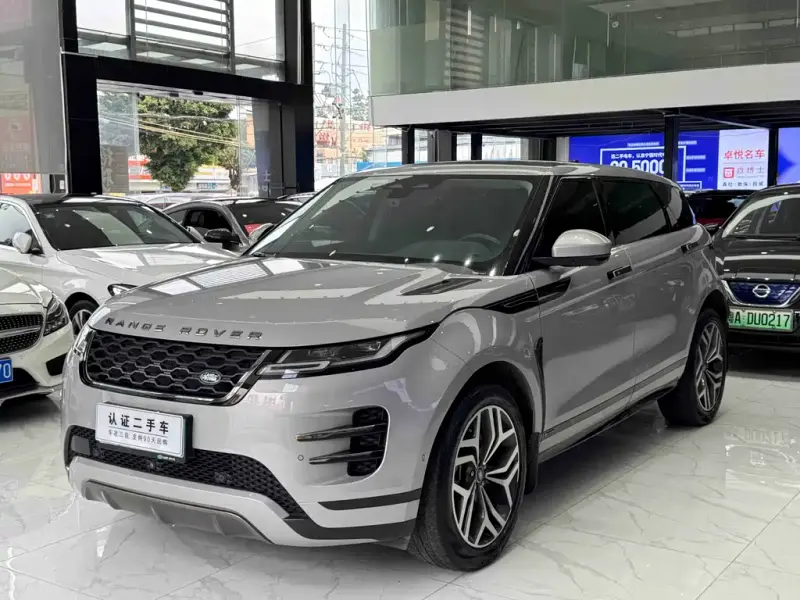Land Rover Evoque, 2022 — фото 1