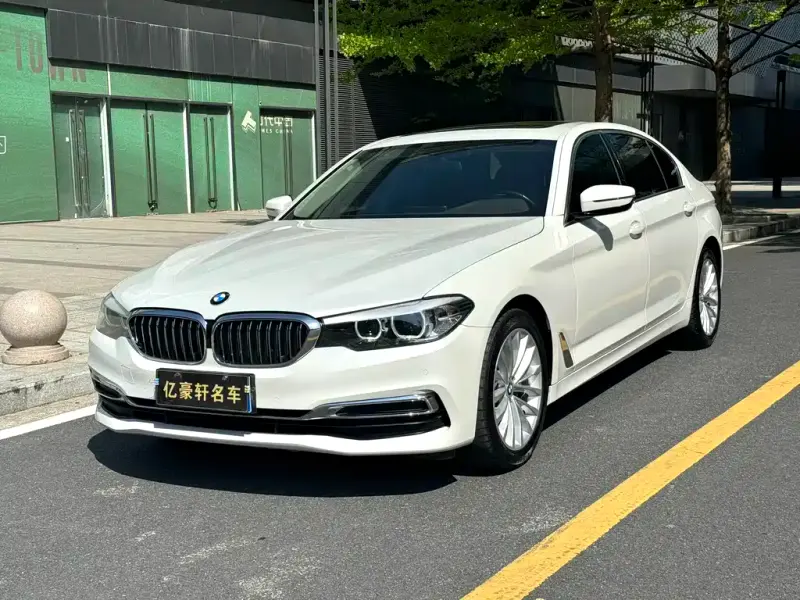BMW 5 Series, 2020