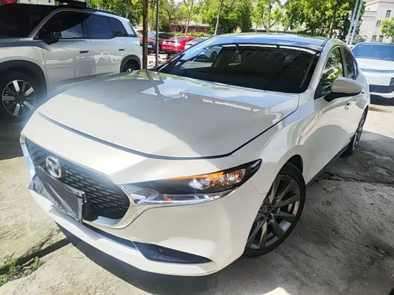 Mazda 3 Axela, 2021