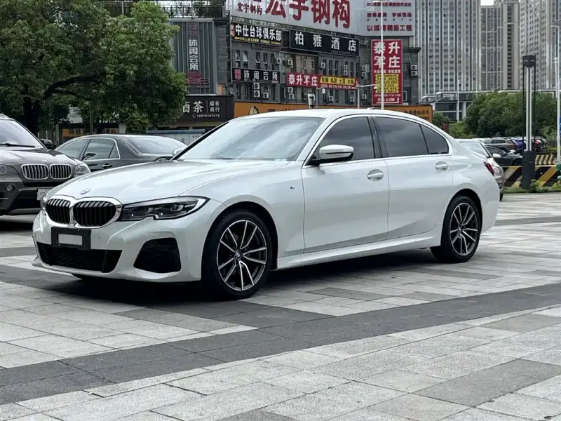 BMW 3 Series, 2020