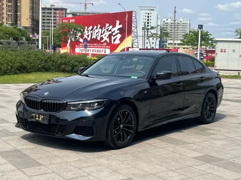 BMW 3 Series, 2022