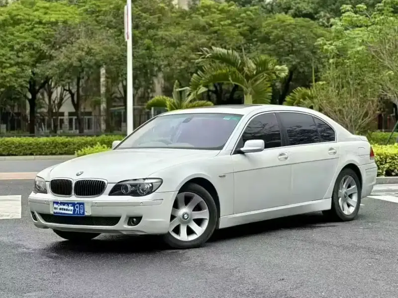 BMW 7 Series, 2005