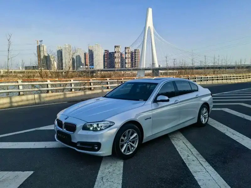 BMW 5 Series, 2015