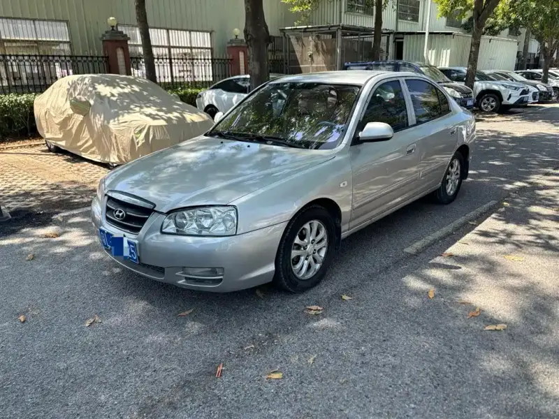 Hyundai Elantra, 2010