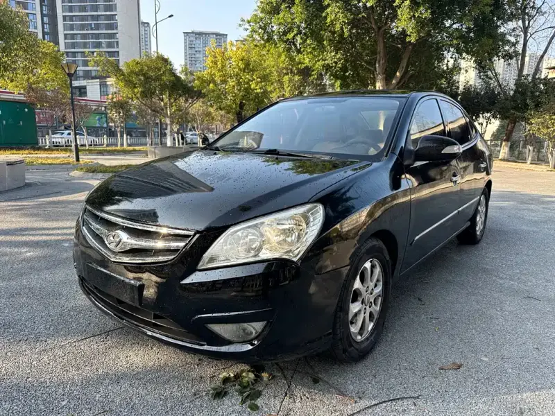 Hyundai Elantra, 2010
