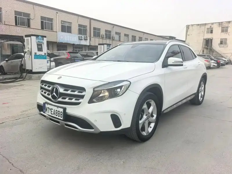 Mercedes-Benz GLA, 2019