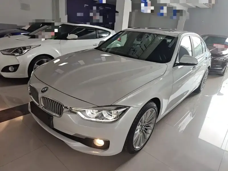 BMW 3 Series, 2018 — фото 1