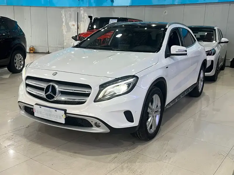 Mercedes-Benz GLA, 2017