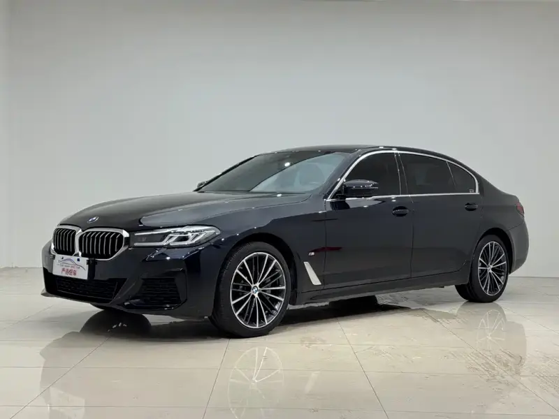 BMW 5 Series, 2022