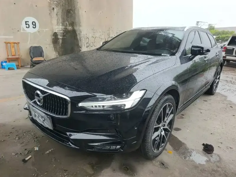 Volvo V90, 2020