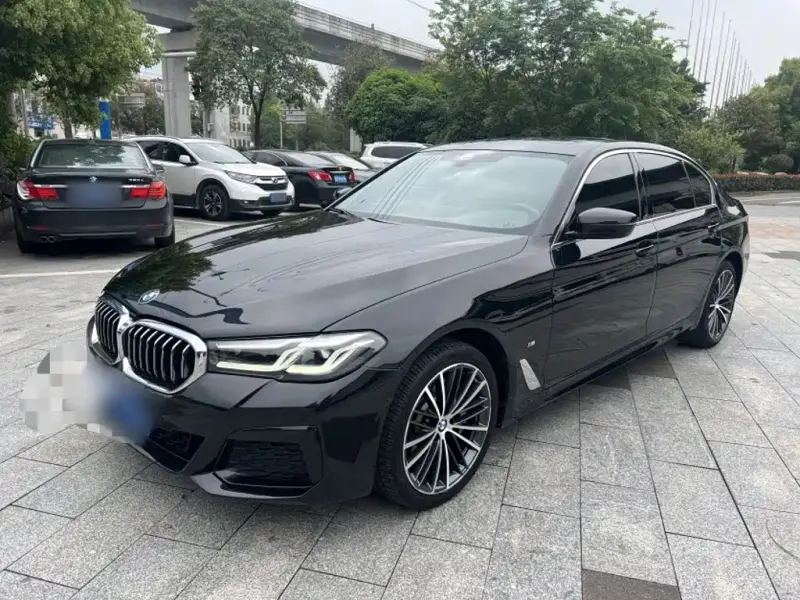 BMW 5 Series, 2023
