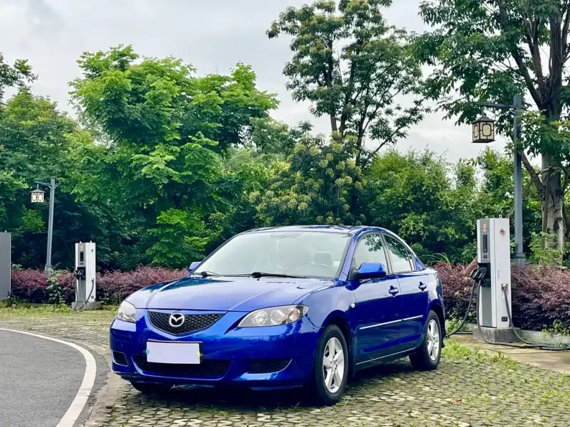 Mazda 3, 2010