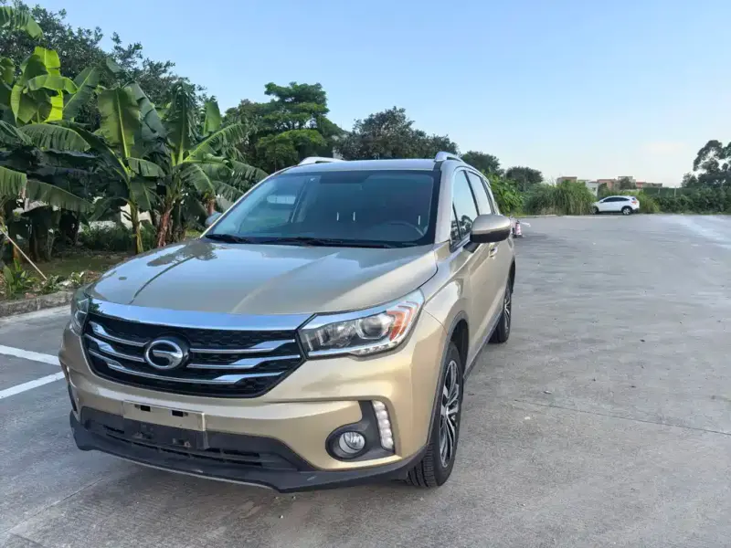 GAC Motor Trumpchi GS4, 2015