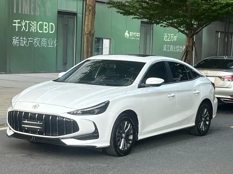 MG MG5, 2025