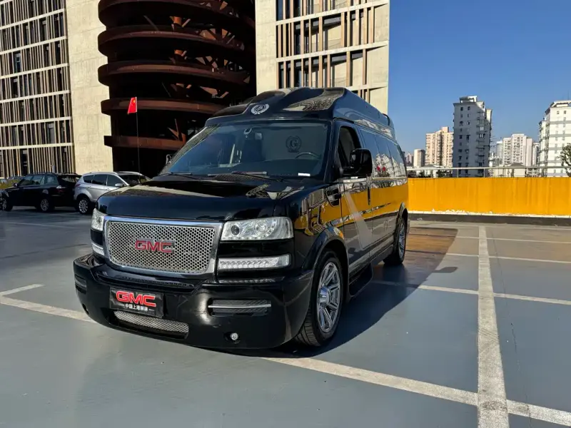 GMC Savana, 2017