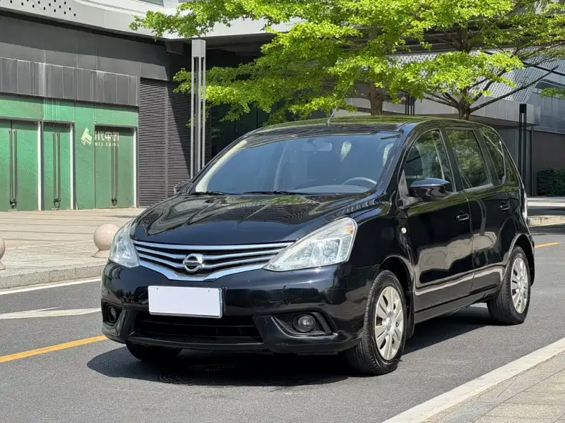 Nissan Livina, 2014