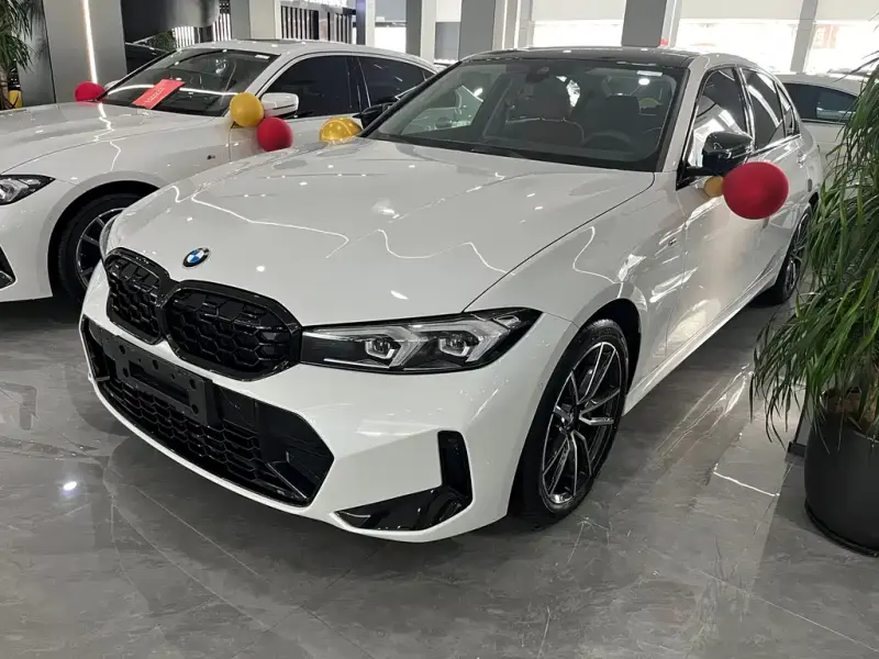 BMW 3 Series, 2022
