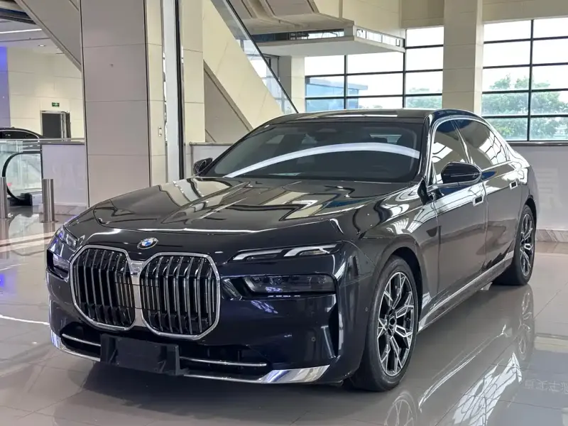BMW 7 Series, 2024