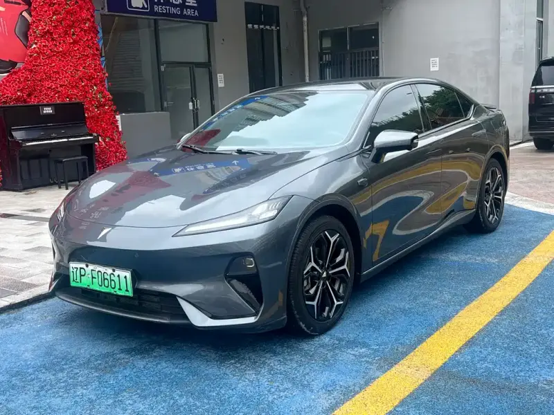 Deepal L07, 2025
