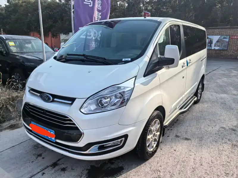 Ford Tourneo, 2020