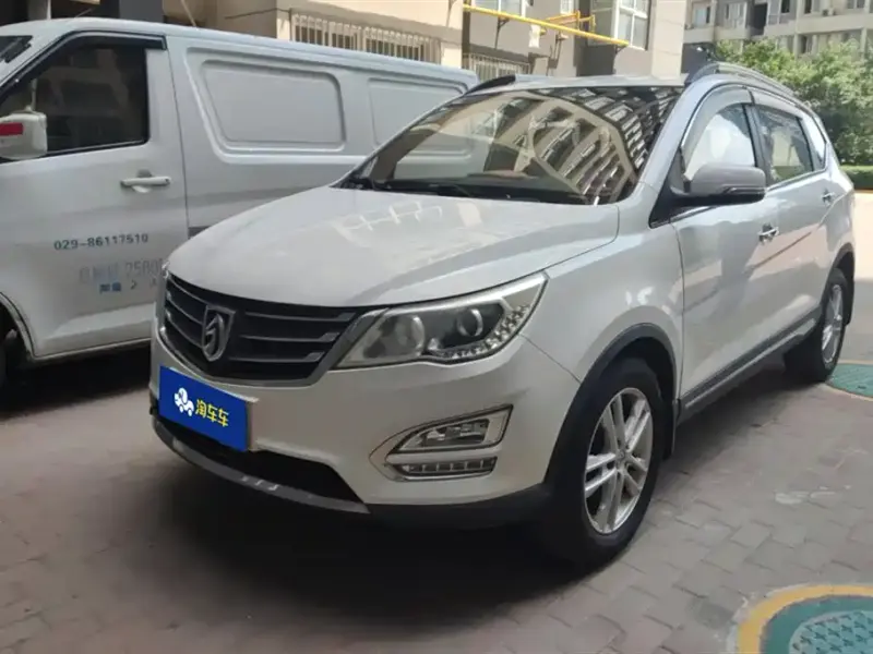 Baojun 560, 2016