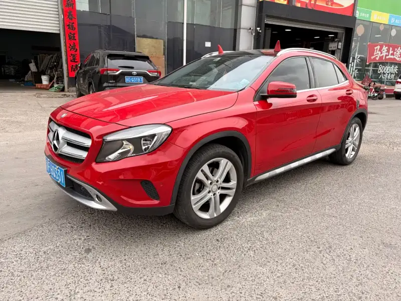 Mercedes-Benz GLA, 2016
