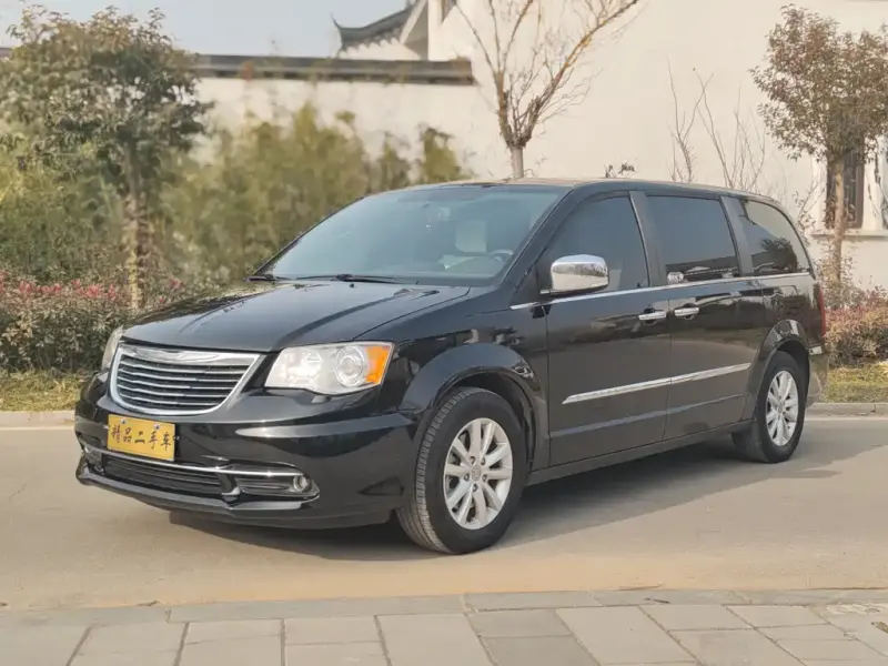 Chrysler Grand Voyager (Import), 2017