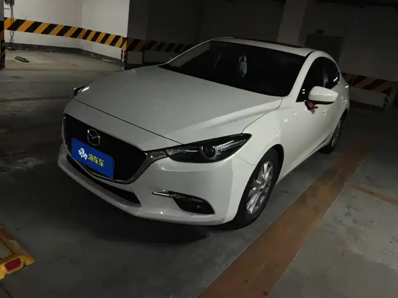 Mazda 3 Axela, 2018