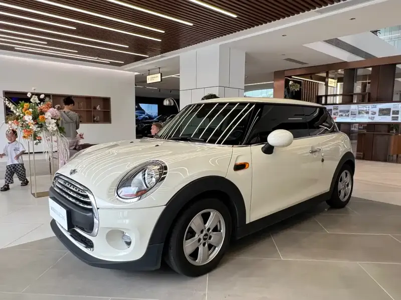 MINI Mini, 2018