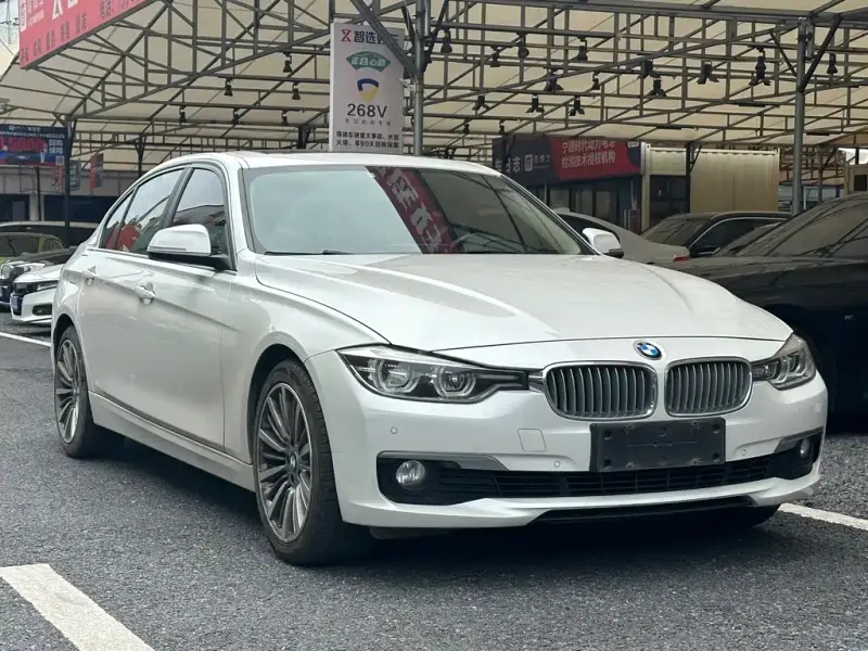 BMW 3 Series, 2018