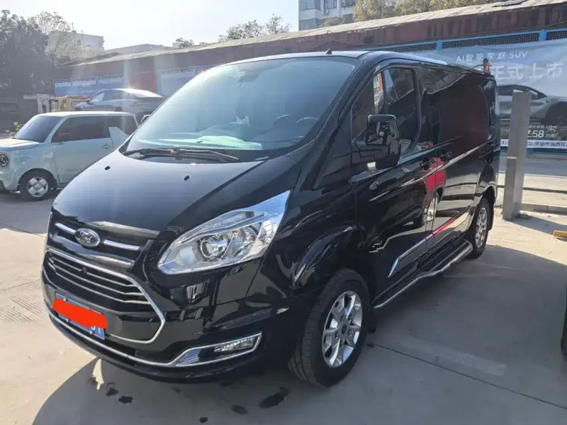 Ford Tourneo, 2021